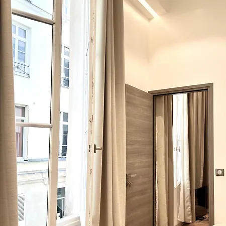 Moderne Et Renove Au Coeur De